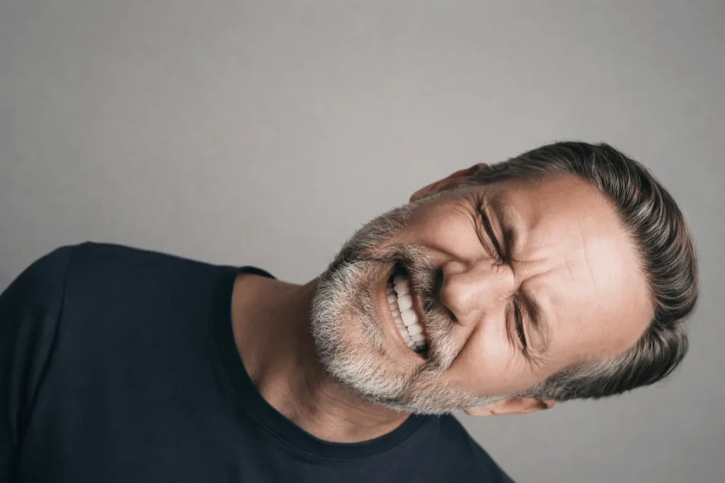 احساس فشار یا درد هنگام جویدن